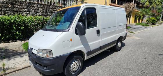 PEUGEOT BOXER 2.3 HDI 330 FURGÃO CURTO 8V DIESEL 3P MANUAL